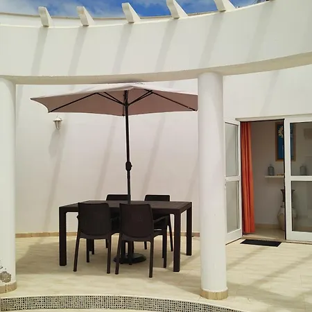 Casa Girasoles Terraza Patio Aire Acondicionado Chalet Corralejo